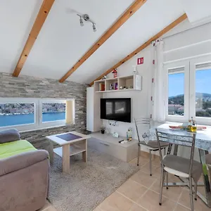 Joni Cikat Apartment